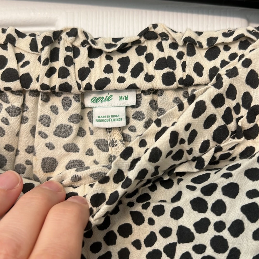 Aerie shorts leopard comfy - Picture 3 of 4